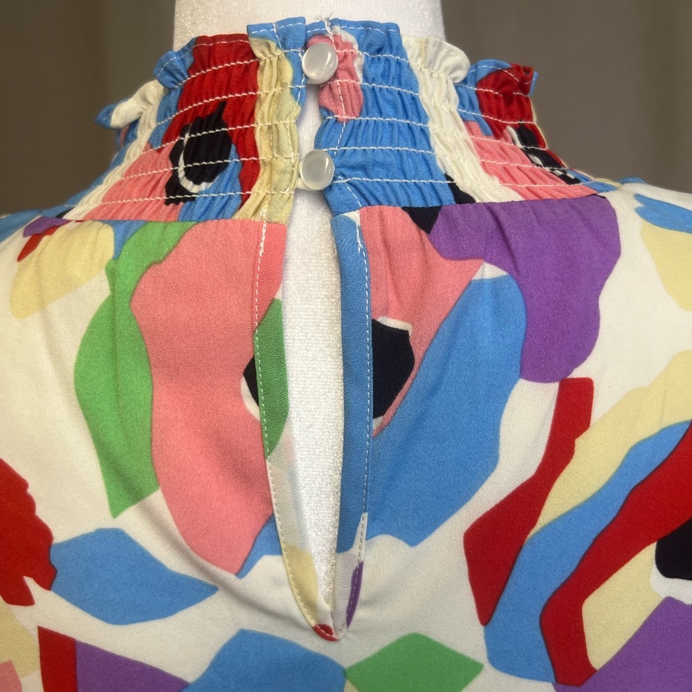 THML Colorful Smocked Mock Neck Ruffled Cap Abstract Print Blouse Sz M - Picture 4 of 9